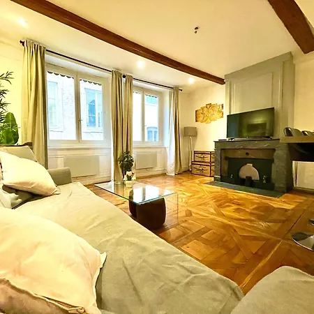 Bngo I Luxe & Confort I Centre, 4 Personnes, Toilette Separe, Place Des Terreaux Apartment Lyon