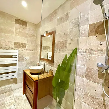 Bngo I Luxe & Confort I Centre, 4 Personnes, Toilette Separe, Place Des Terreaux * Lyon
